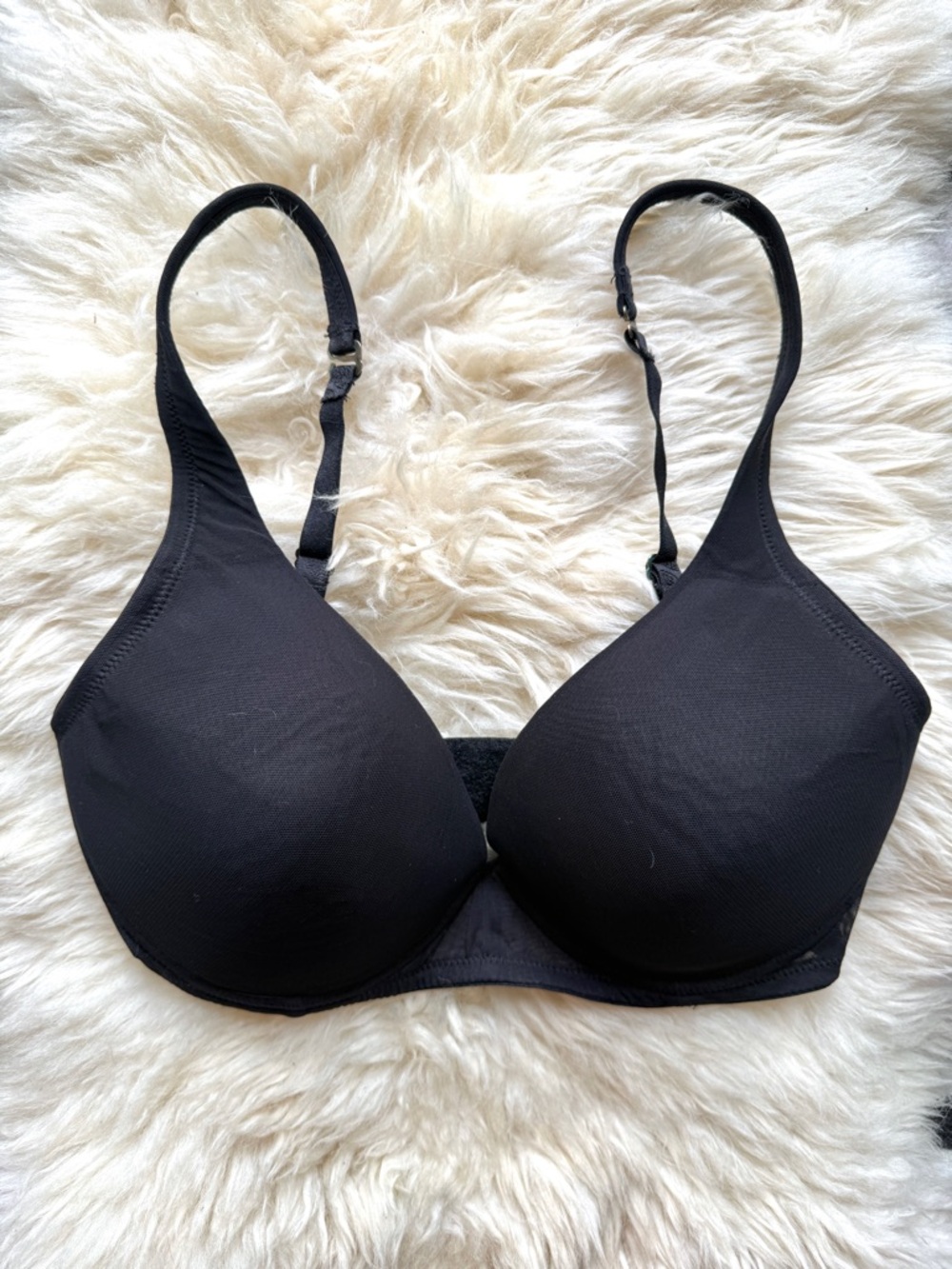 Natori Black T-Shirt Bra with mesh side panels - 32DD